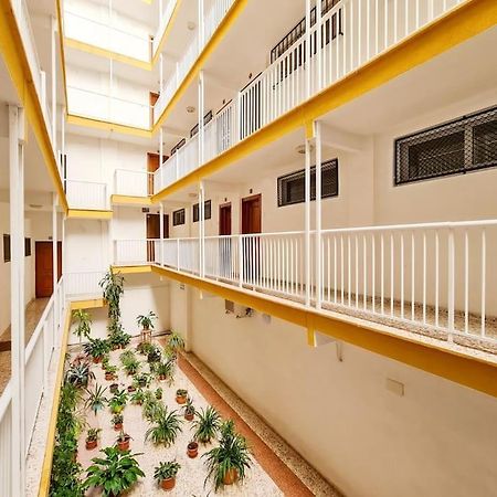 Modern Apartment Right In The Heart Of Benidorm Dış mekan fotoğraf