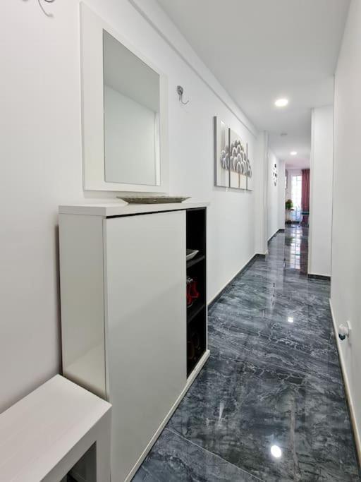 Modern Apartment Right In The Heart Of Benidorm Dış mekan fotoğraf