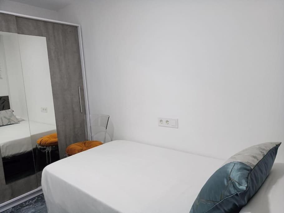Modern Apartment Right In The Heart Of Benidorm Dış mekan fotoğraf