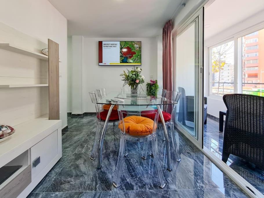 Modern Apartment Right In The Heart Of Benidorm Dış mekan fotoğraf