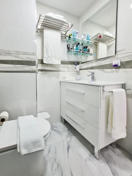 Modern Apartment Right In The Heart Of Benidorm Dış mekan fotoğraf